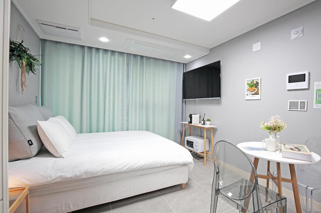 Elmomento Gwangan Hotel Busan Exterior photo