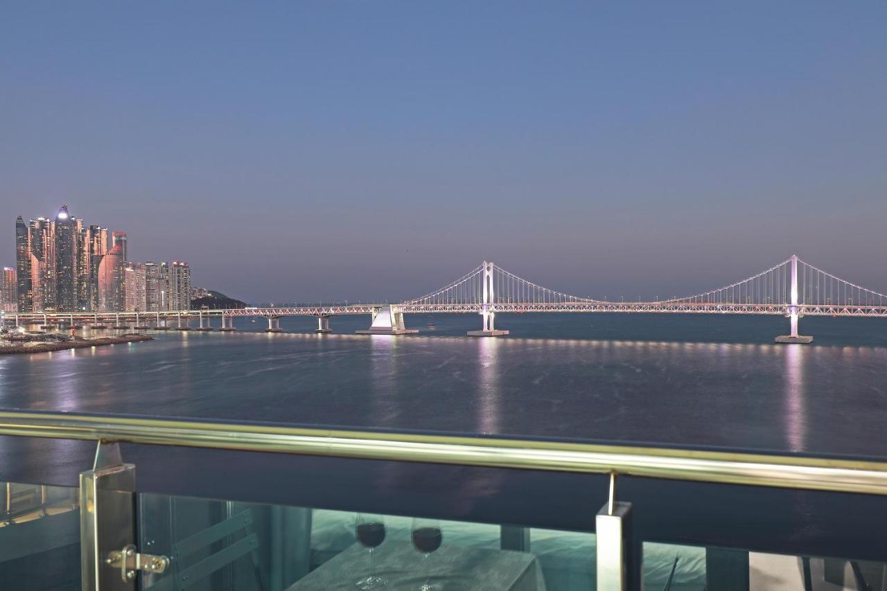 Elmomento Gwangan Hotel Busan Exterior photo