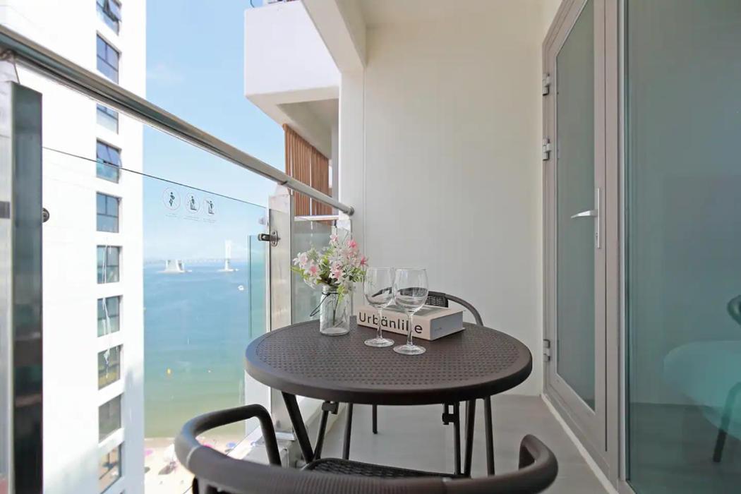 Elmomento Gwangan Hotel Busan Exterior photo