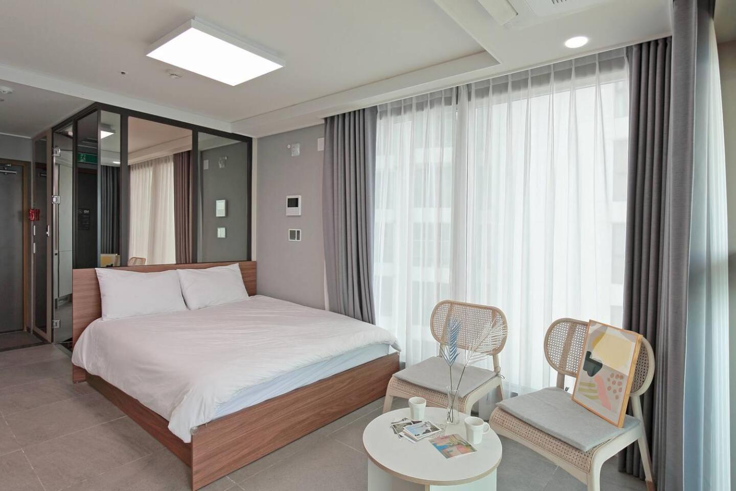 Elmomento Gwangan Hotel Busan Exterior photo